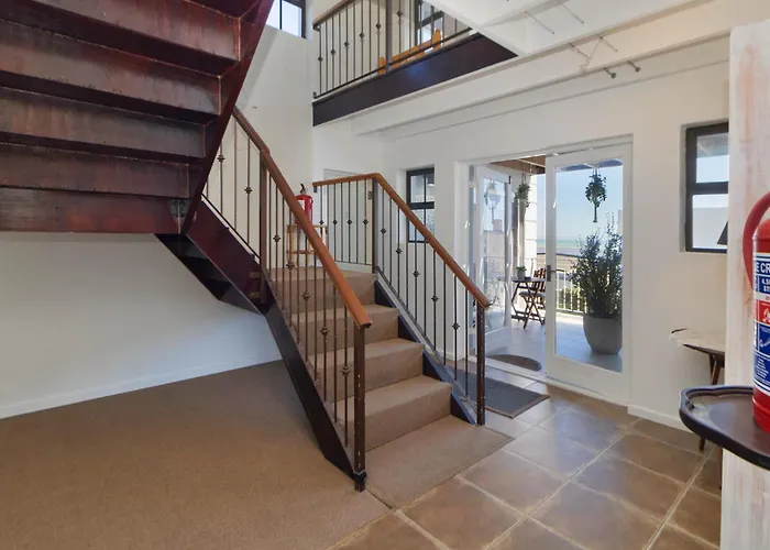 The Sandcastle Guesthouse - Melkbosstrand